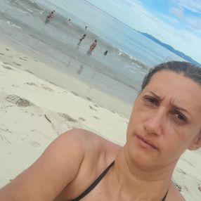 Daniele, Babysitter in Cruzeiro
