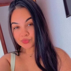 Joyce, Babá em Luziânia