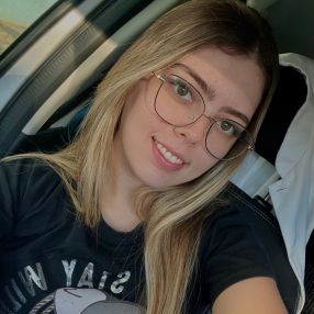 Rayani, Babá em Monte Aprazível