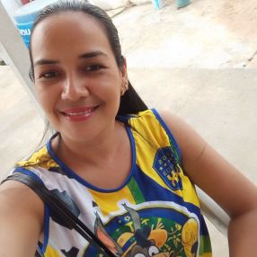 Catarina, Babá em Lauro de Freitas