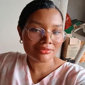 Cleiciane, Babá em Jataí