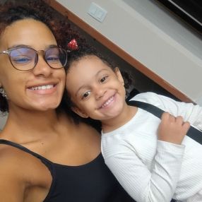 Rafaela Sumiramys, Family in Rio de Janeiro