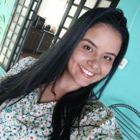 Thayná, Babá em Sarandi