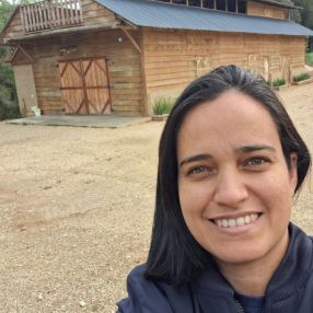 Rebeca, Babysitter in Araucária