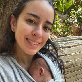 Lavinia, Família em Amparo