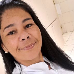 Elaine, Babysitter in Santa Isabel
