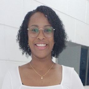 MIRIAM, Babá em Itajaí