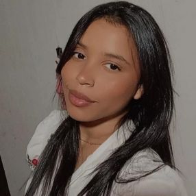 GEOVANNA, Babá em Quirinópolis