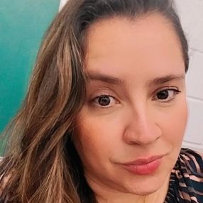 VIVIANE FERREIRA, Babá em Valinhos