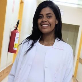 Alessandra, Babá em Petrópolis