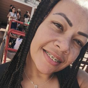 Brenda, Babá em São Roque