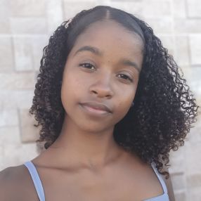 Isabela, Babá em Penedo
