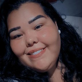 Kamiliana, Babysitter in Natal