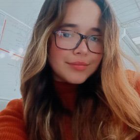 Ariadne, Babá em Canoas