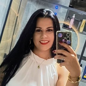 Kezia, Babysitter in Uberaba