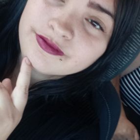 Larissa, Babá em Pederneiras