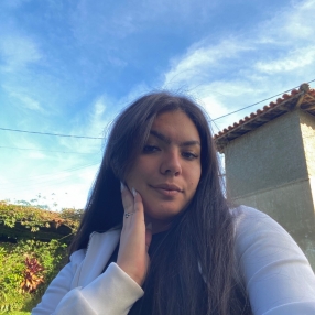 Emily, Babá em Itaara