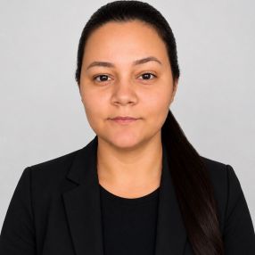 Andreina, Babá em Cajuru