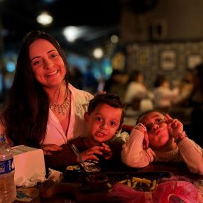Luane, Família em Guarapari