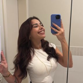 Suellen, Babá em Londrina
