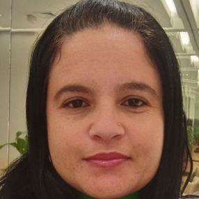 Xaiene, Babysitter in Esteio