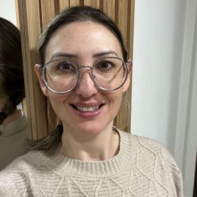 Rosangela, Babá em Tijucas