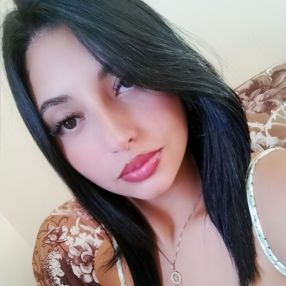Lavinya, Babá em Campo Belo