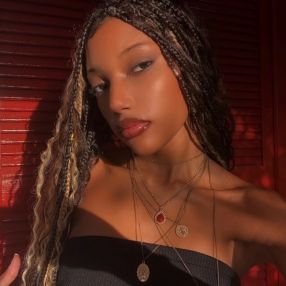 Edlayne Valéria, Babá em Balneário Gaivota
