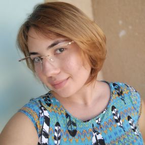 Jheniffer, Babá em Pontal do Paraná
