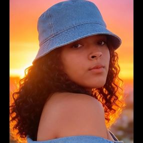 Ana, Babá em Limoeiro de Anadia