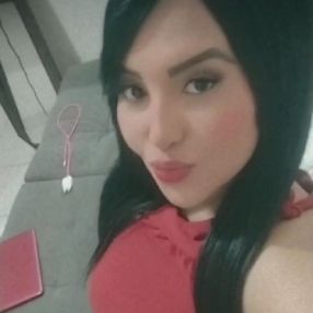Rayana Lara, Babá em Caldas Novas