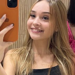 Sofhia, Babá em Rio das Pedras
