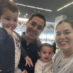 Simone, Família em Brasília