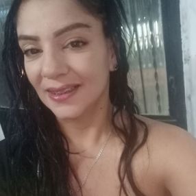 CRISTIANA, Babá em Santa Cruz do Capibaribe