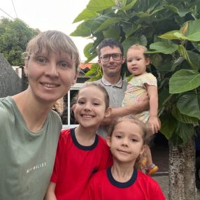 Agata, Família em Foz do Iguaçu