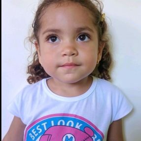 Alessandra, Babá em Santana do Ipanema