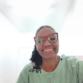 Adriana, Babá em Cachoeiras de Macacu
