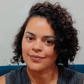 Edna Patricia, Babysitter in Brasília