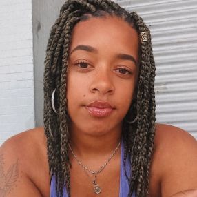 Vitória, Babá em Cataguases