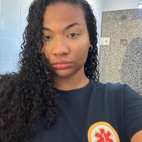 Regiany, Babá em Juiz de Fora