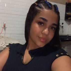 Vitória, Babá em Aragarças