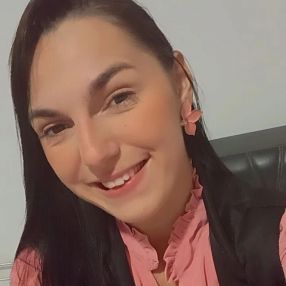 Sidneia, Babá em Campina Grande