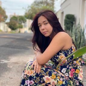 Yasmim, Babá em Araxá