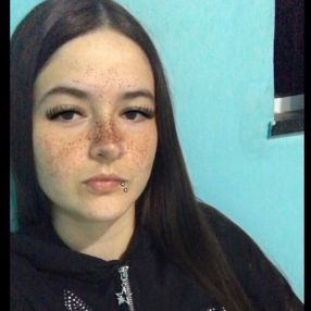 Amanda, Babá em Quatro Barras