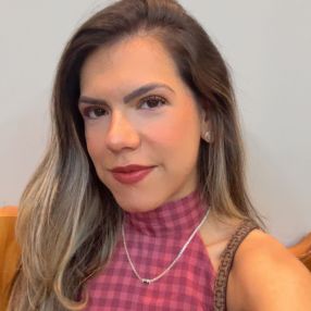Victoria, Babá em Dourados