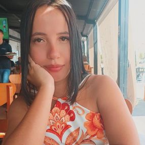 Nadia nascimento, Babá em Senador Canedo