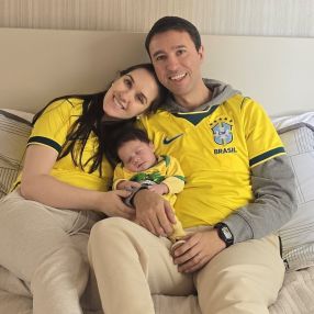 Mayara, Família em Curitiba