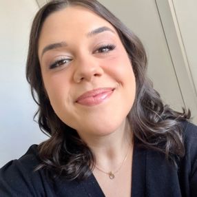 Daniela, Babá em Caxias do Sul