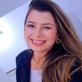 Sueli, Babá em Cotia