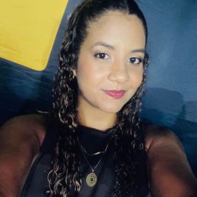 Alessandra, Babá em Vitória